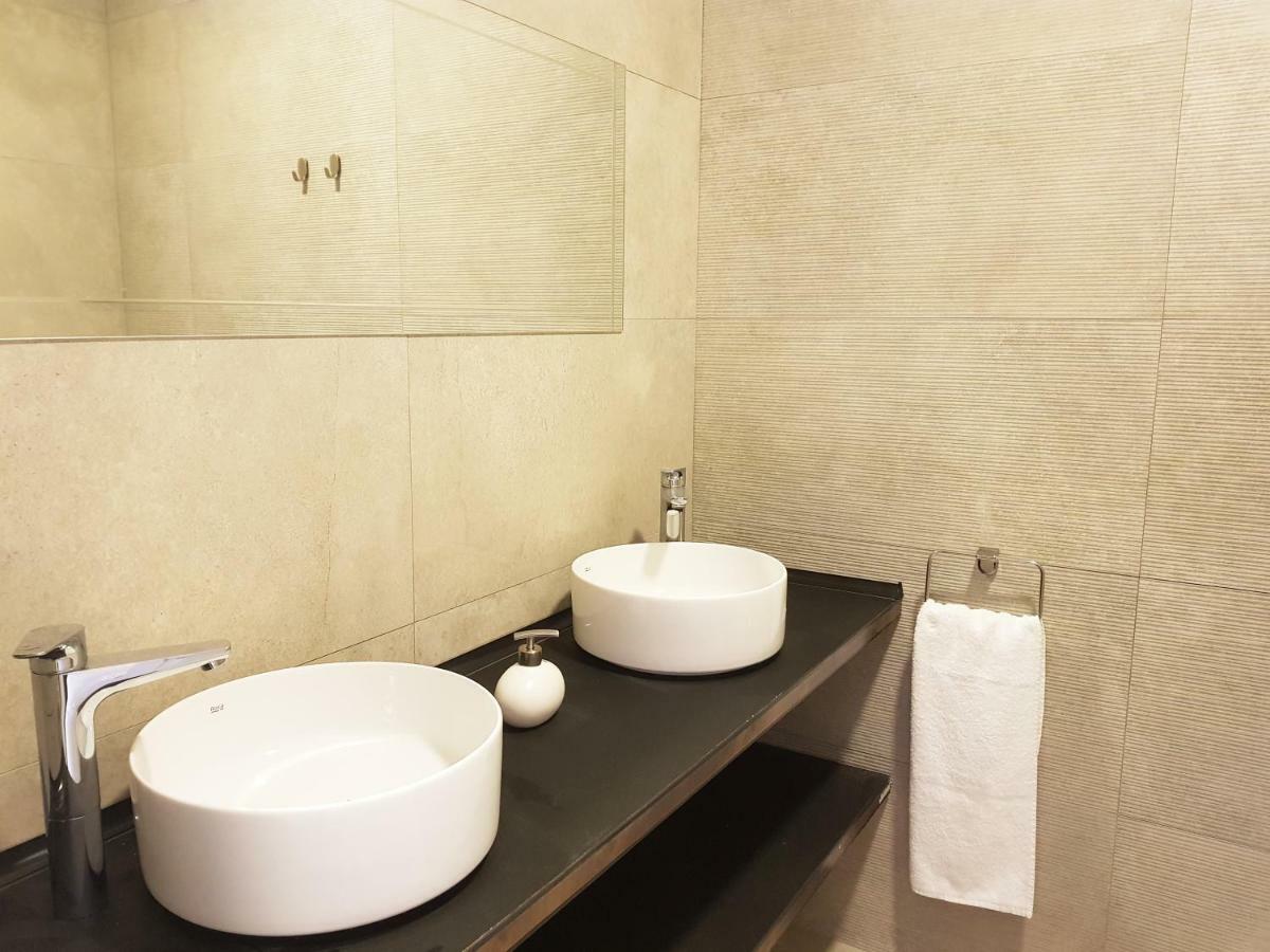 Apartamentos Granada Deluxe 3000 Exterior foto